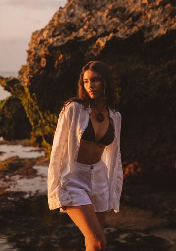 Ungasan Linen Shorts
